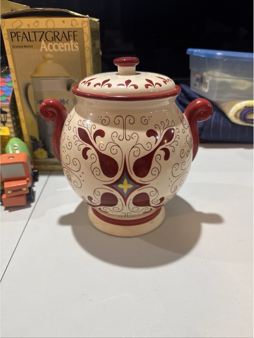 Vtg Nonni’s BISCOTTI COOKIE JAR ~French Country Fleur de Lis~Scroll Handles